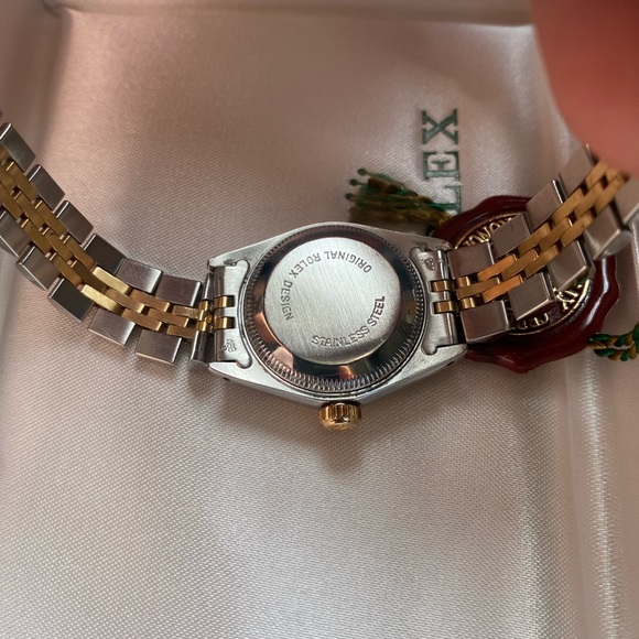 Ladies Rolex - Oyster Datejust - Jubilee Bracelet - Picture 3 of 12
